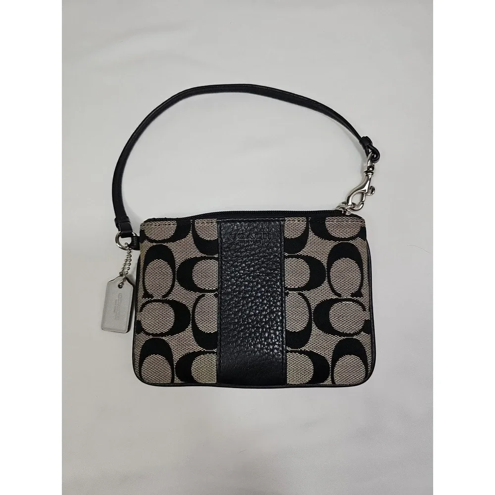 Coach Corner Zip Wallet Wristlet‎ Grey Black Signature Brand - EUC